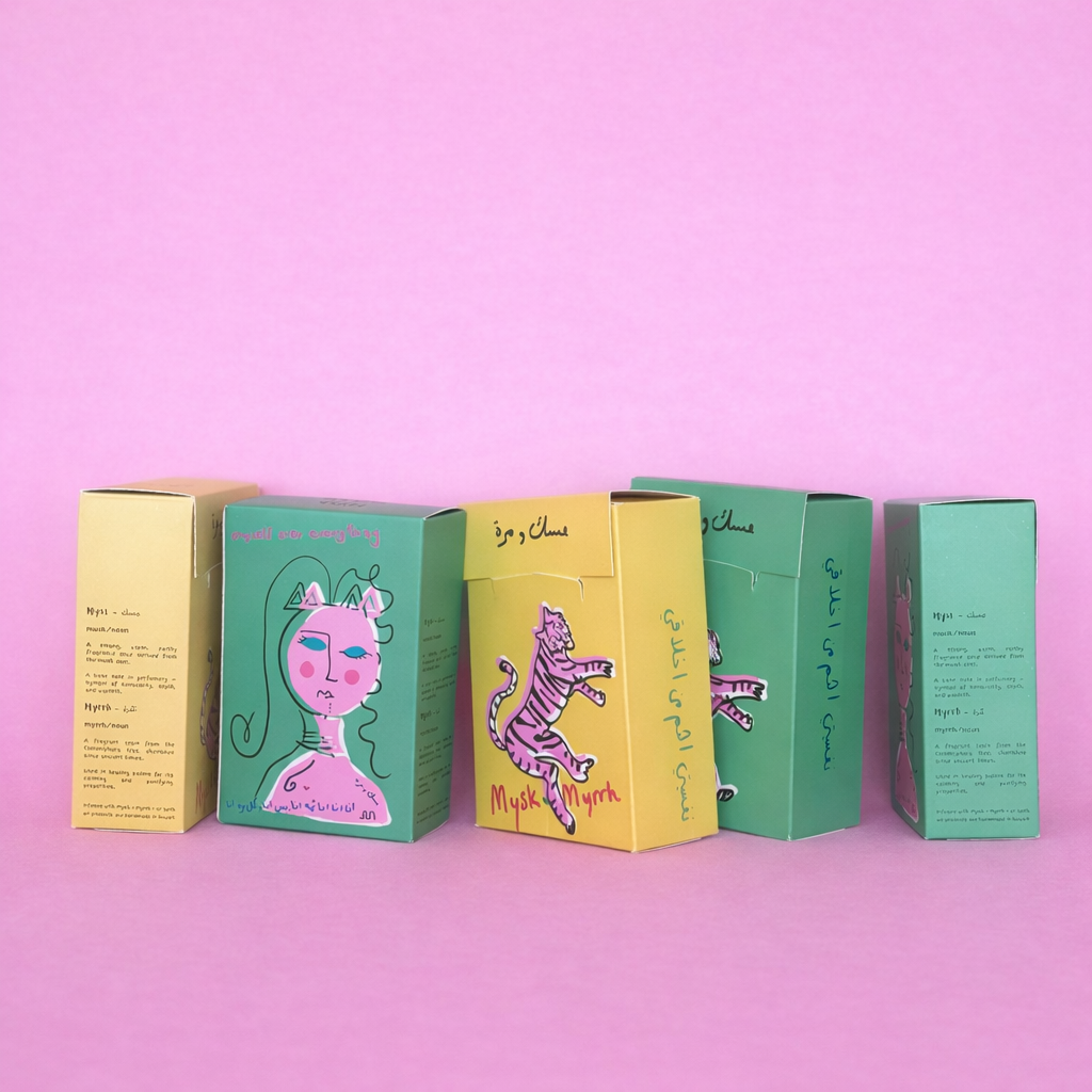 Hair oil box for curly hair